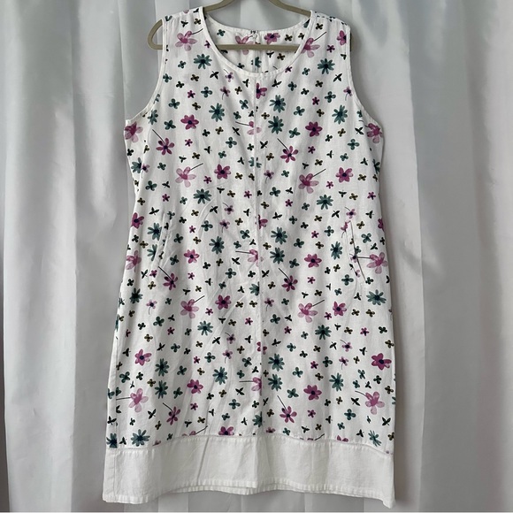 Dresses & Skirts - Alice Collins Floral White Linen Blend Sleeveless Shift Dress Cottagecore
